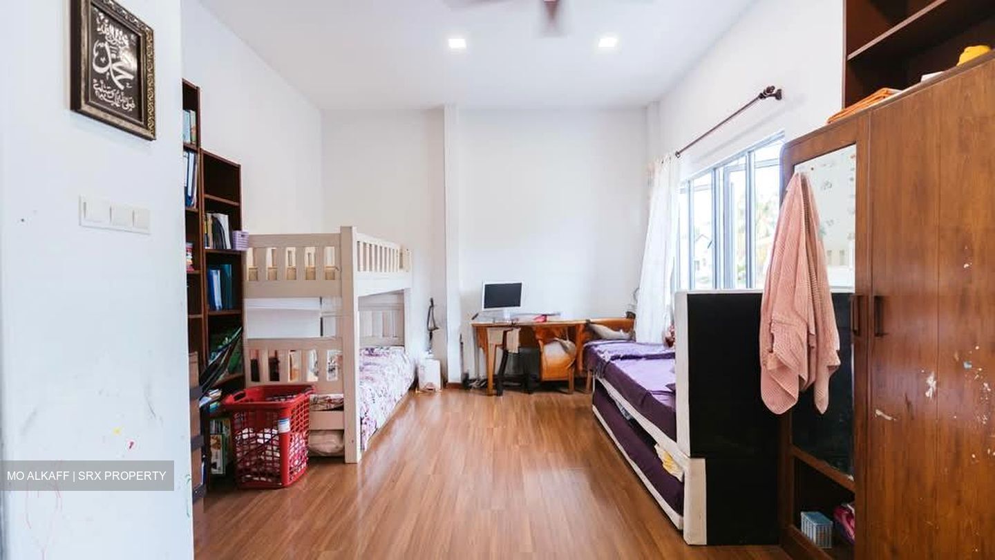 Peakview Estate (D16), Semi-Detached #553787301